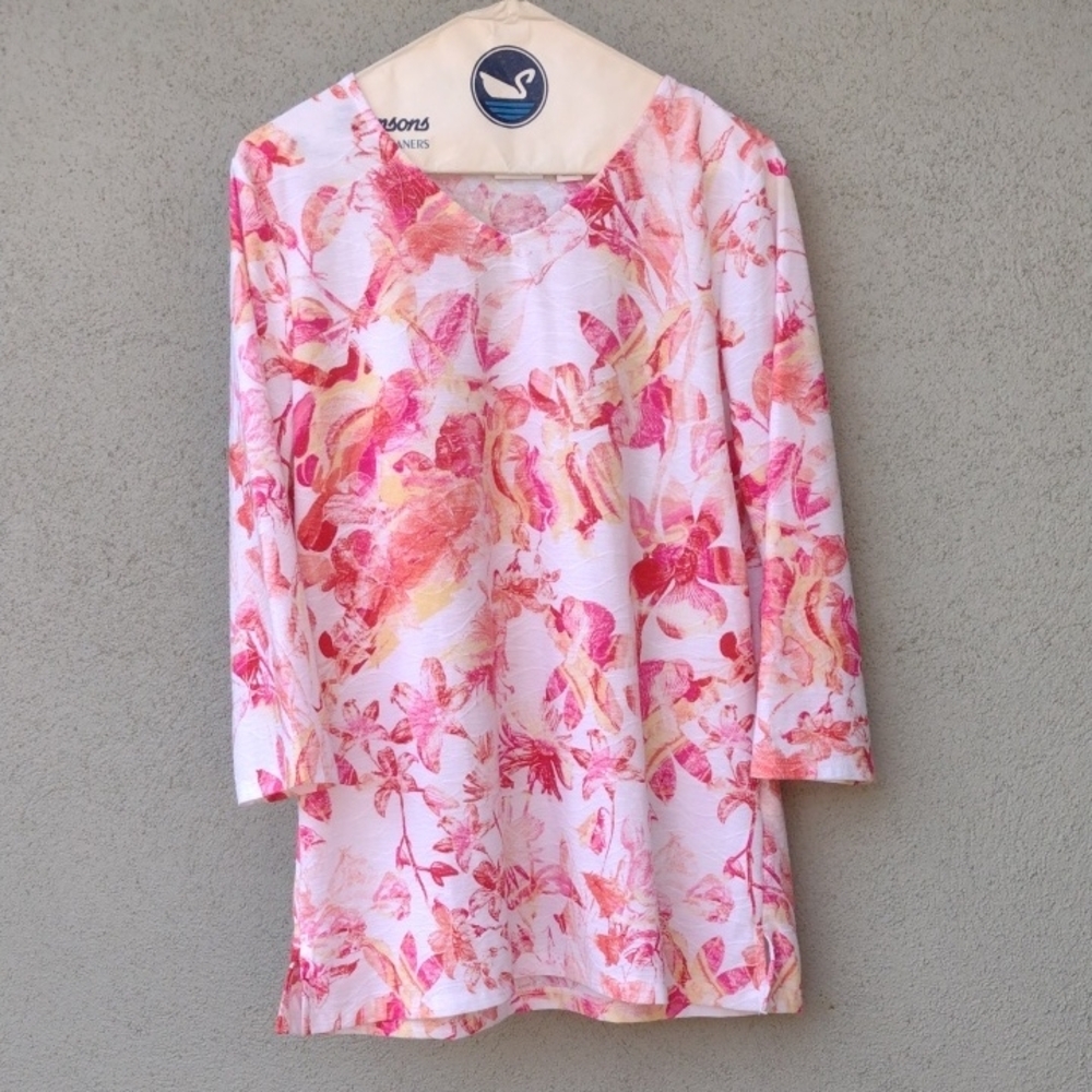 Weekends by Chico's Orange Floral V-neck 3/4 Sleeve Tunic 1 (Women's Medium/8)